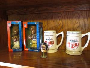 lot 440 image: New in original box NFL Football Bo...