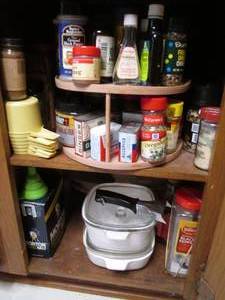 lot 479 image: Content of (1) lower cupboard to th...