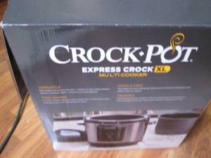 lot 483 image: New in box XL size Crock Pot expres...