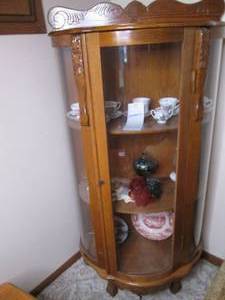 lot 504 image: Beautifully crafted Wooden (3) inte...