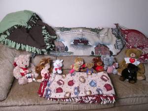 lot 505 image: Box of warm handmade tie blankets, ...