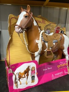 lot 39 image: New Our Generation Pinto Horse for 18 Dolls