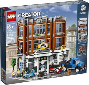 lot 54 image: New LEGO Creator Expert Corner Garage 10264 Building Kit (2569 Pieces) RARE