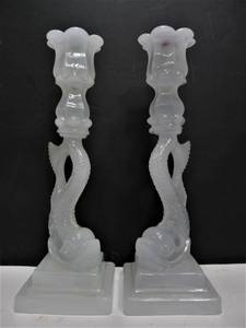 lot 40 image: Nice Pair of Vintage Sandwich Glass DolphinFish Candle Stands
