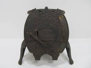 lot 53 image: Antique 1880s era Solid Brass Turnbulls Novelty Scale (Cracked)