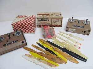 lot 143 image: Large Group of RC Model Airplane Starters Propellers & Controllers