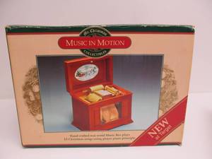 lot 182 image: Working MR CHRISTMAS Player Piano Music Box