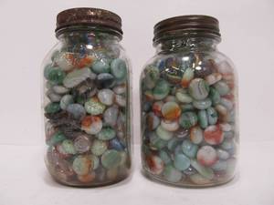 lot 119 image: 2 Jars Full of Vintage Marble Beads etc