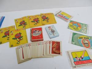 lot 237 image: Vintage Risque Pinup Nude Playing Card Deck & Vintage Jacket etc Patches