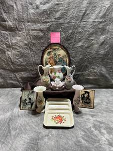 Vintage Lefton Ceramic Glassware and Assorted Decor