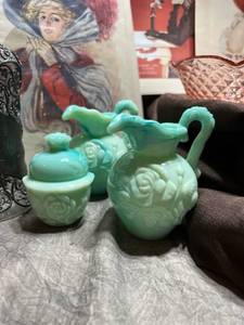 Old Ladies Magazines & Decorative Accessories