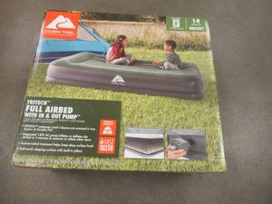 lot 514 image: Ozark Trail Tritech Airbed Full 14Inch With In & Out Pump, 75 in. x 54 in. x 14 in. SOLD AS IS