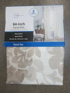 lot 579 image: Mainstays 40 x 84 Curtain Panels (2) CreamTan - NEW SOLD AS IS
