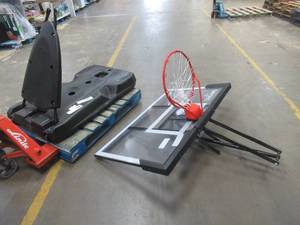 lot 587 image: Outdoor Adjustable Height Basket Ball Hoop - Missing Assembly Hardware - SOLD AS IS