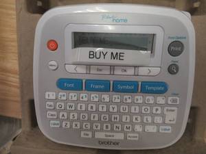 lot 644 image: Brother P-Touch Home Personal Label Maker - PT-D202 - Open Box, Works Well, Like New - SOLD AS IS