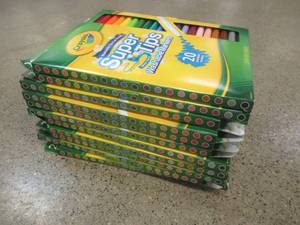 lot 647 image: (11) Sets of 20 Crayola Super Tipped Washable Markers - NEW (Some Packaging may be damaged) - SOLD AS IS