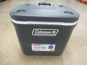 lot 655 image: Coleman Rolling Cooler - Slightly Used, In nice condition - SOLD AS IS