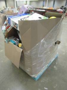 lot 720 image: WholesaleSalvage Bin, Full of Toys, Sporting Goods, Small Housewares, And More