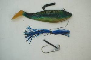 lot 12 image: fish tackle