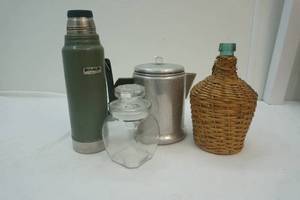 lot 58 image: thermos