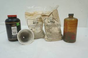 lot 68 image: reloading supplies