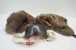 lot 83 image: Ski Goggles & Fur Hats