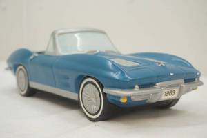 lot 95 image: Corvette Money Bank