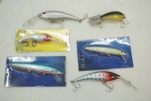 lot 106 image: Fishing Lures