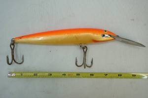 lot 132 image: Rapala Magnum Lure