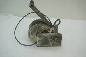 lot 141 image: Winch
