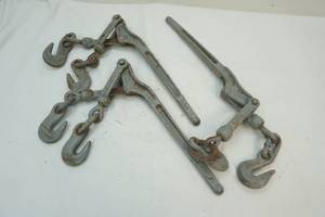 lot 145 image: Load Binders