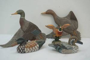 lot 209 image: Duck and Pheasant Decorations