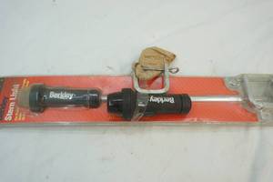 lot 224 image: Berkley Stern and bow light