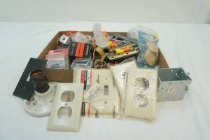 lot 247 image: Household Hardware