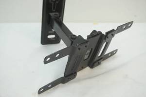 lot 331 image: TV Mount