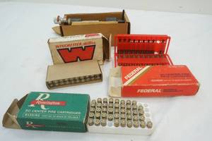 lot 337 image: Precision Case Trimmer & Ammo Casings