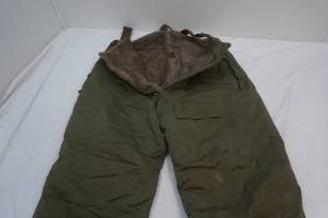 lot 339 image: Army Air Forces Winter Pants