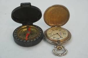 lot 355 image: Pocket Watch & Compass