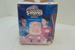 lot 358 image: Hersheys Smore maker