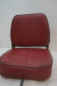 lot 449 image: Folding Boat Seat on Swivel