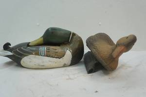 lot 457 image: Wood Duck, Duck Decoy