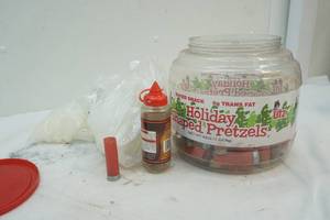 lot 462 image: Shotgun Reloading Supplies