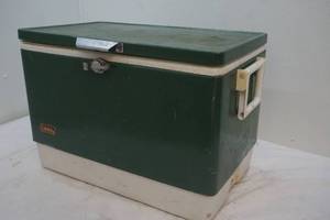 lot 484 image: Vintage Coleman Cooler