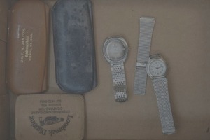 lot 438 image: Old Glasses Leather belt buckle, Watches