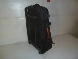 lot 22 image: Harley Davidson Duffel Bag Mens