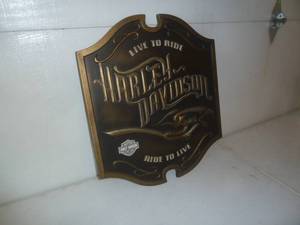 lot 44 image: Harley Davidson Wall Plaque