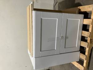 Hampton Bay Shaker Satin White Stock Assembled Base Kitchen Cabinet with Ball-Bearing Drawer Glides (30 in. x 34.5 in. x 24 in.)