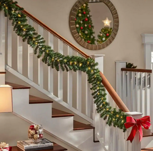 LOT of 8. 18 ft Prelit Kingston Garland