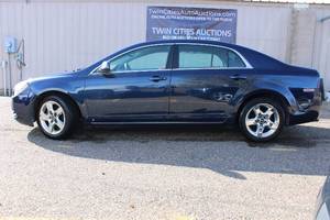 2009 Chevrolet Malibu LT - 2 OWNERS