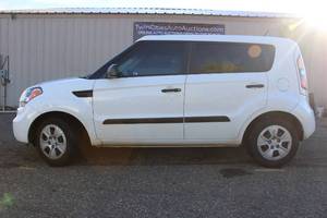 2011 Kia Soul Base - MANUAL - 2 OWNERS